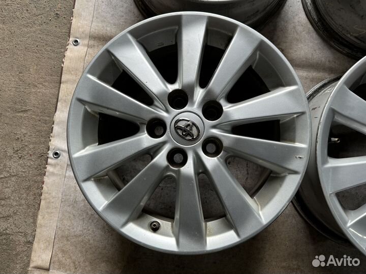 Оригинальные диски R16 5x114.3 Toyota