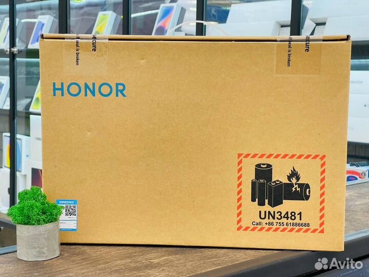 Ноутбук Honor MagicBok 14