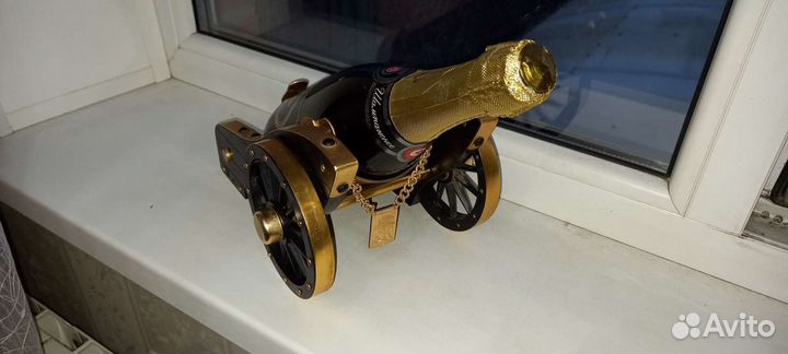 Подставка под шампанское