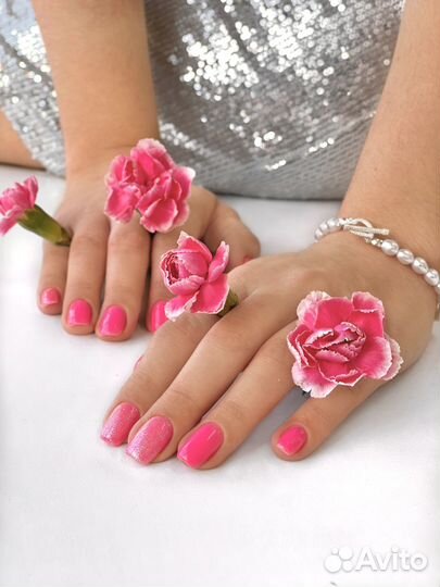 Мастер маникюра и педикюра