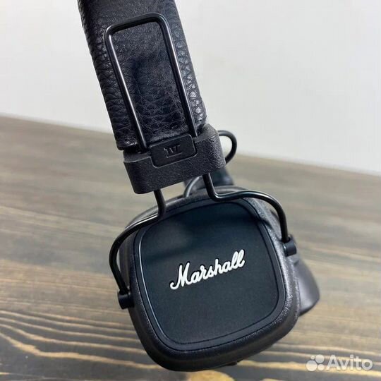 Беспроводные наушники marshall major 4