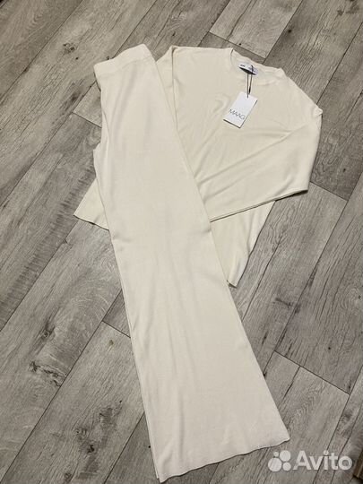 Костюм женский zara