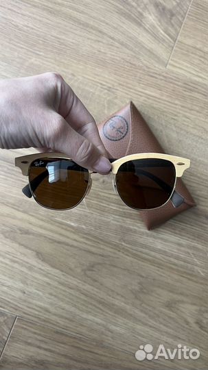 Солнцезащитные очки Ray ban
