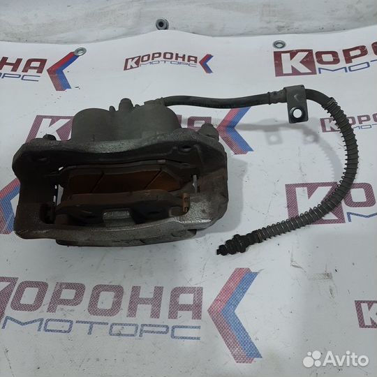 Суппорт передний правый ssangyong actyon NEW 2011