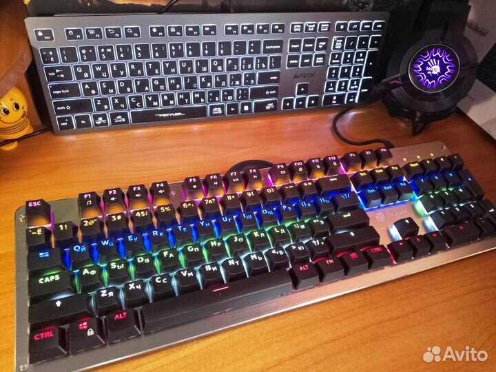 Механическая игровая клавиатура Oklick 970G