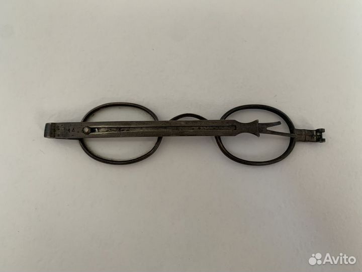 Старинные Очки. 1840-е