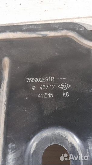 Заглушка бампера Renault Kaptur