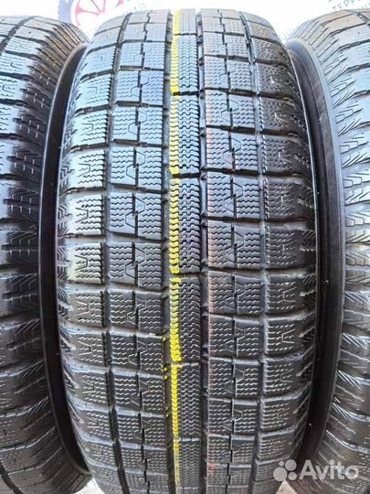 Toyo Garit G5 215/60 R16 95Q