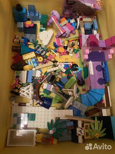 Lego с фигурками (минимум 8-9 наборов) 7 кг