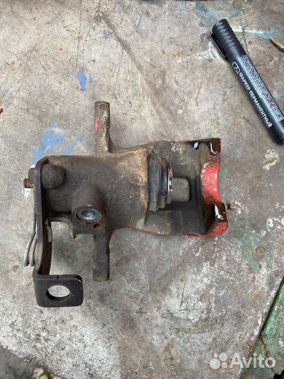 Суппорт задний правый solaris 2012