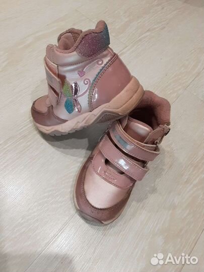 Ботинки весенние для девочки 25р-р