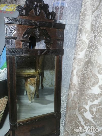 Зеркало старинное