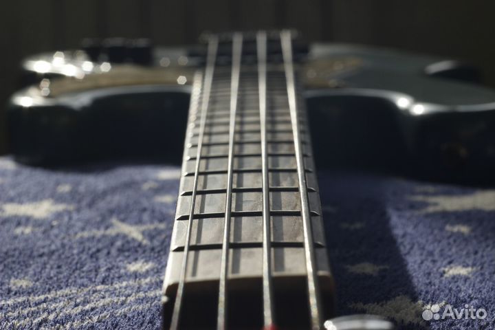 Бас гитара Grass Roots Jazz Bass