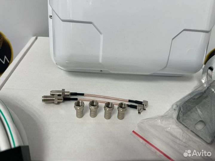 3G/4G антенна Широкополосная kroks крокс KP15