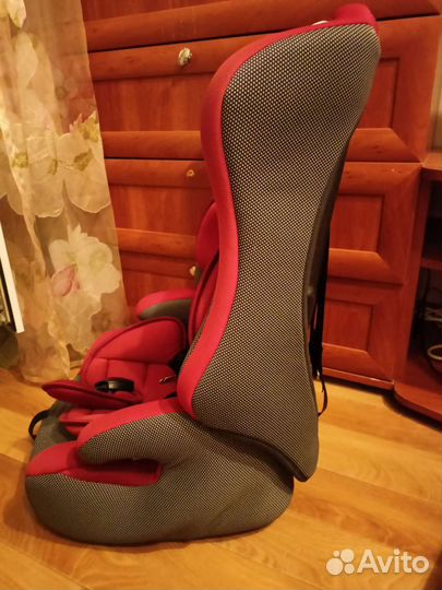 Детское кресло