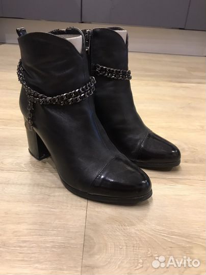 Крутые ботильоны 36