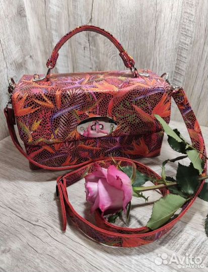 Сумка женская натуральная кожа новая