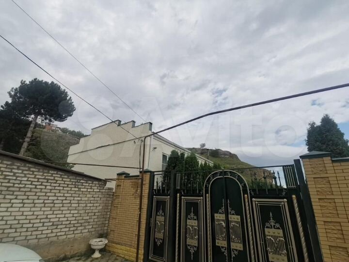 Дом 229,5 м² на участке 28,3 сот.