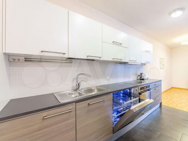 3-к. квартира, 78 м², 4/10 эт.