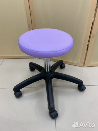 Стул для маникюра