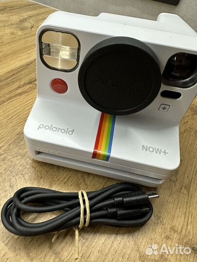 Фотоаппарат моментальный polaroid