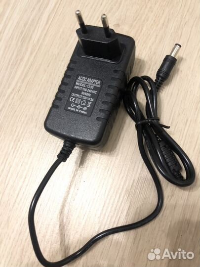 12v 12 вольт 1-5 ампера Блок питания адаптер 12в