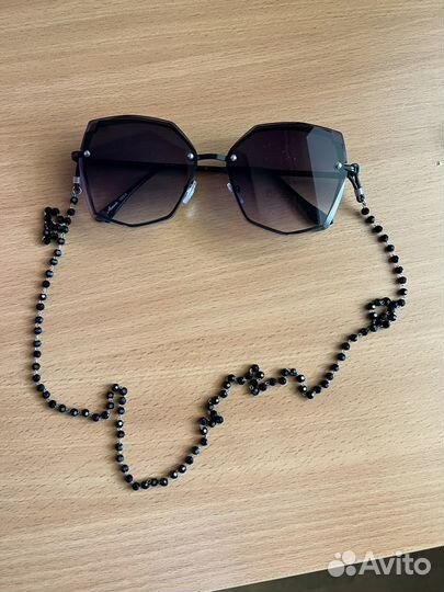 Солнцезащитные очки