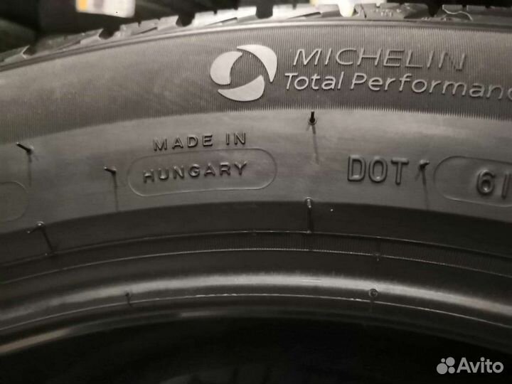 Michelin X-Ice Snow SUV 285/45 R22 114T