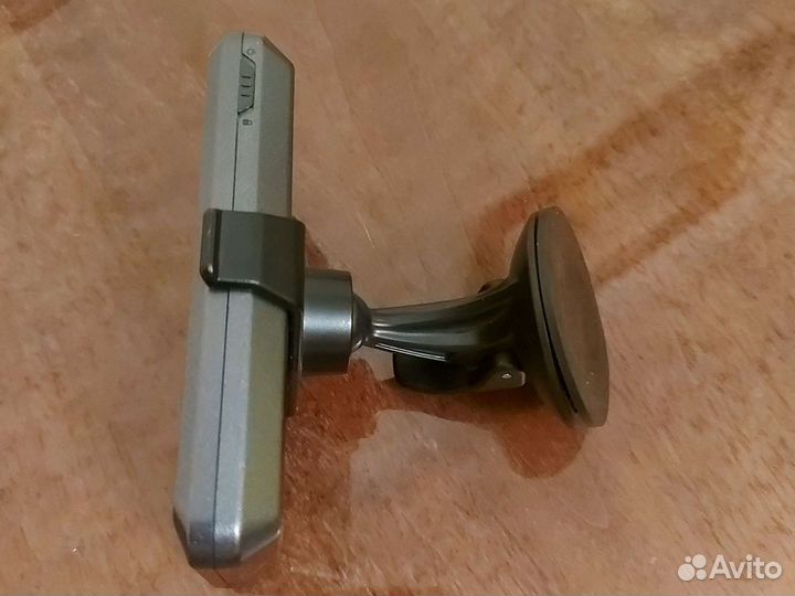 Автомобильный навигатор garmin nuvi