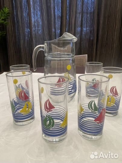 Набор для напитков (кувшин и 6 стаканов)