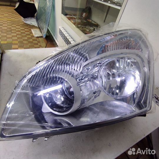 Фара с корректором левая nissan Qashqai 2006-2009