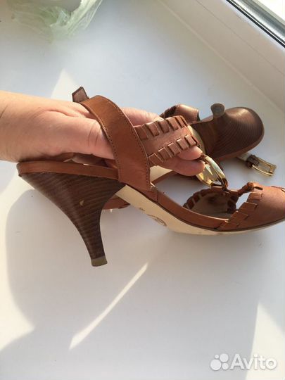 Босоножки Мichael Kors. 37-38