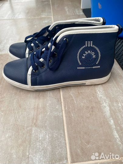 Кроссовки/кеды