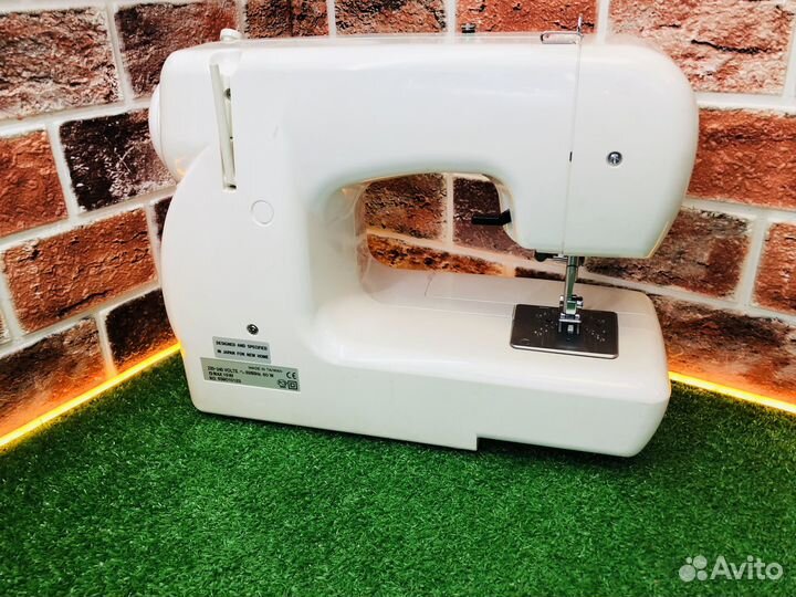 Z.Швейная машина New home NH 385
