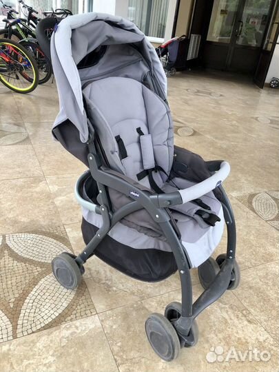 Прогулочная коляска 