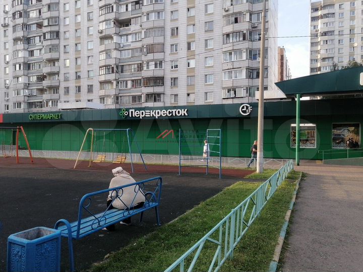 Сдам торговое помещение, 1838 м²