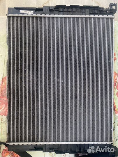 Радиатор охлаждения мотора BMW G30 B48