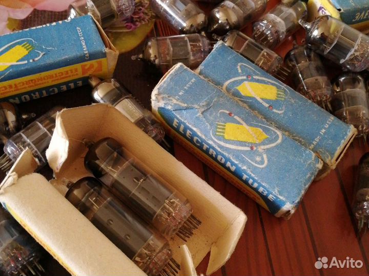 Радиолампа