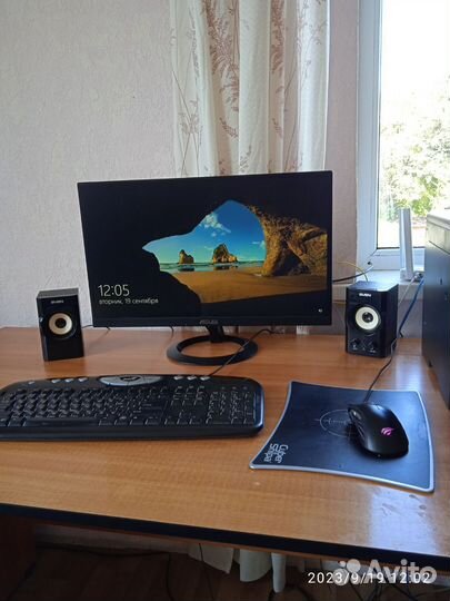 Монитор для компьютера