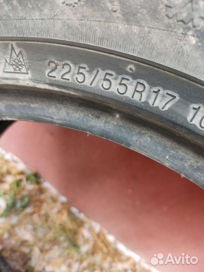 Kumho I'Zen KW22 225/55 R17