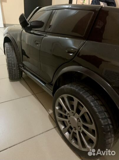 Детский электромобиль mercedes