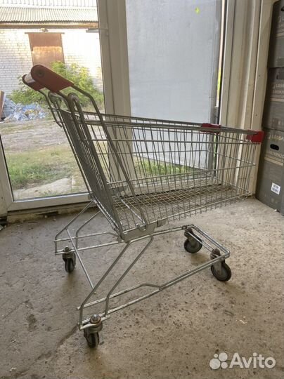 Тележка покупательская