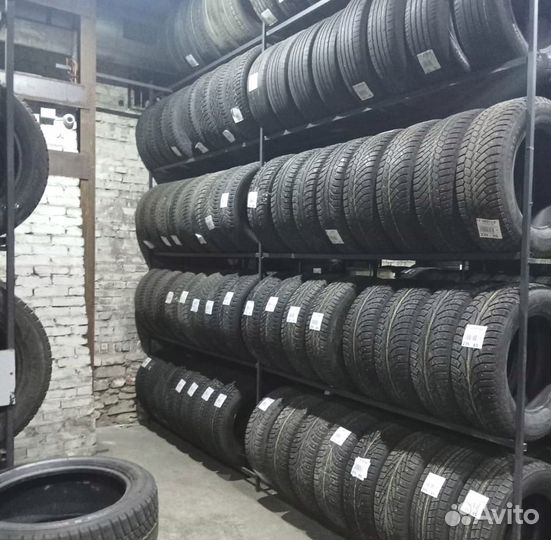 Kumho I'Zen KW31 225/60 R17 M