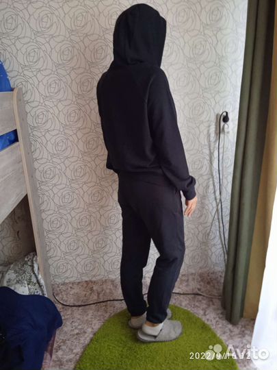 Спортивный костюм женский nike 42 44