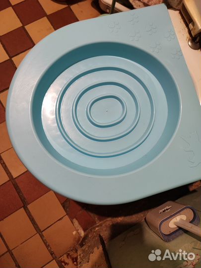 Накладка на унитаз для приучения котов к унитазу