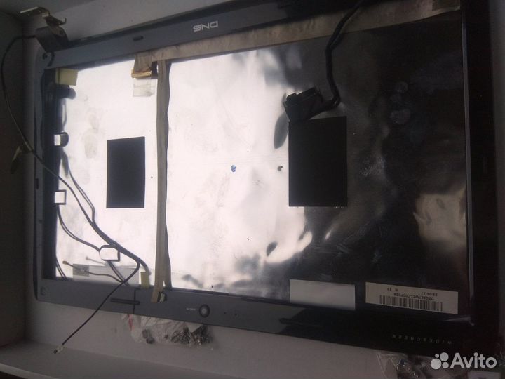 Ноутбук нерабочий DNS TWC-N13M, по запчастям