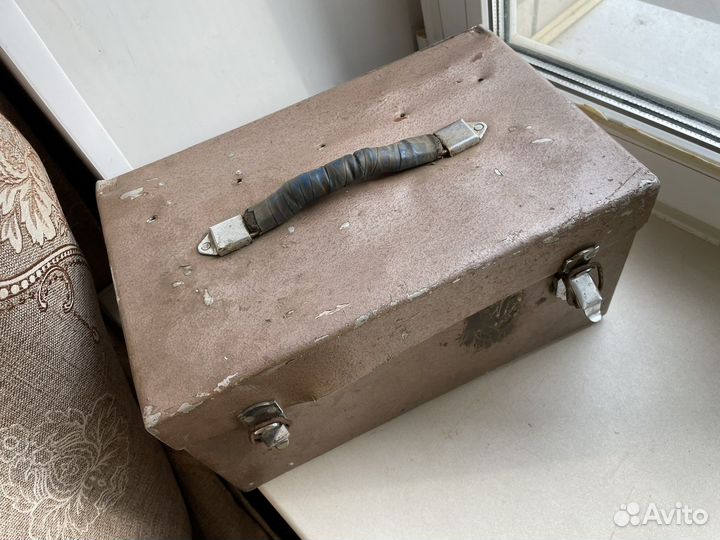 Алюминиевый кейс ретро