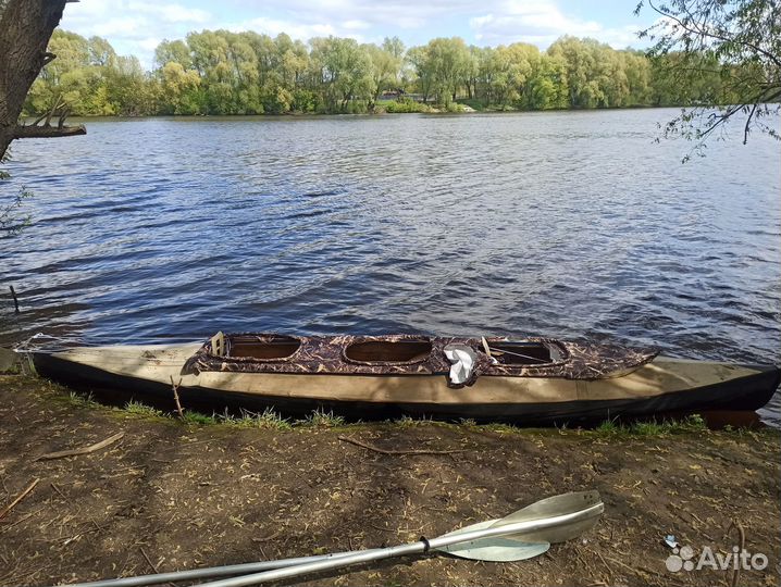 Байдарка трехместная Салют 3