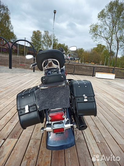 Suzuki Intruder VL400