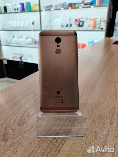 Xiaomi Redmi 5 Plus, 4/64 ГБ